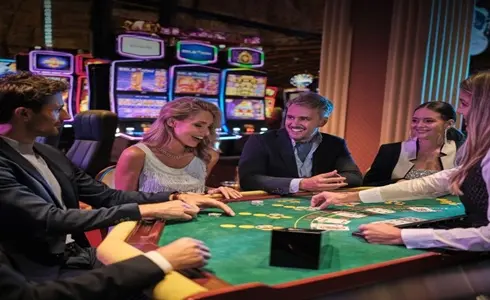 Peran Teman, Makanan, Dan Musik Bisa Meningkatkan Keterampilan Berjudi